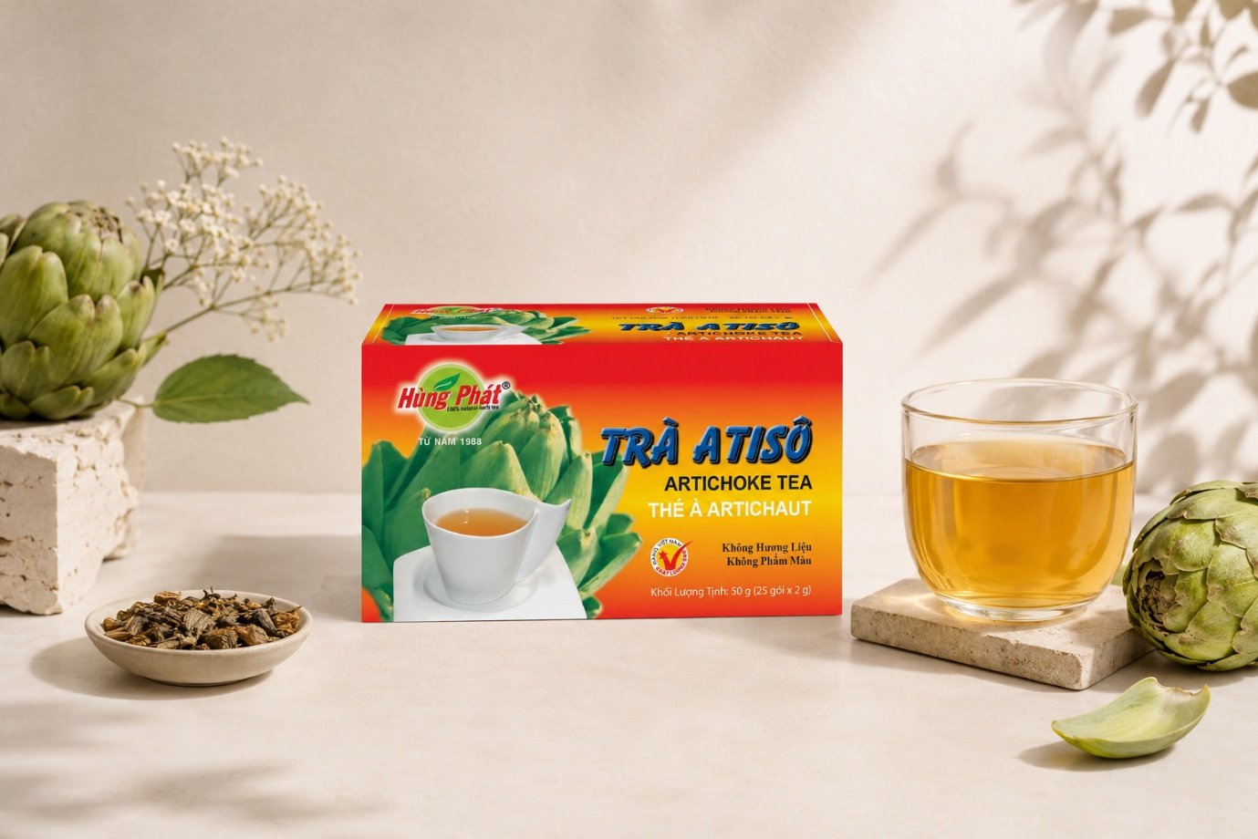 Trà Atisô Hùng Phát - Trà Atisô Hùng Phát có quy cách hộp 50g, gồm 25 gói túi lọc, mỗi gói 2g. Thành phần của